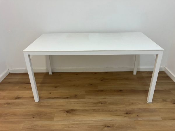 mesa-rectangular-oficina-blanca-segunda-mano-barcelona