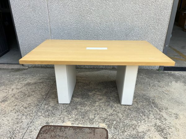 mesa-rectangular-oficina-steelcase-segunda-mano-barcelona