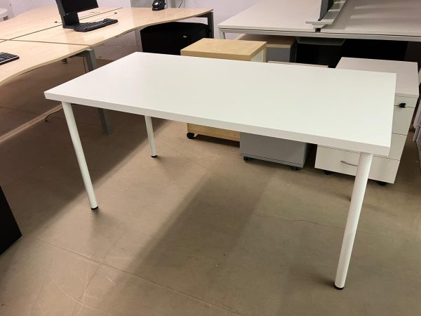 mesa-rectangular-blanca-ikea-oficina-segunda-mano-barcelona