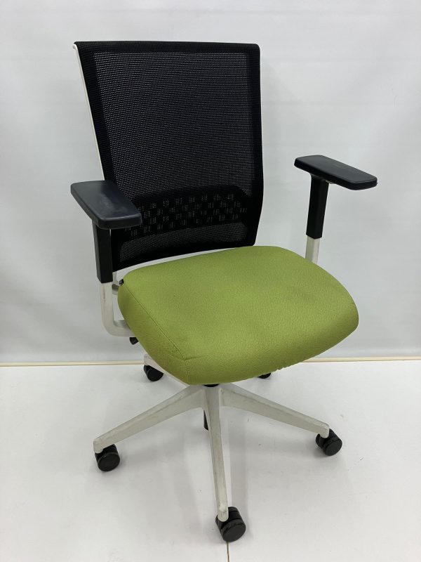 silla-escritorio-actiu-stay-ergonomica-oficina-barcelona-segunda-mano-brazos