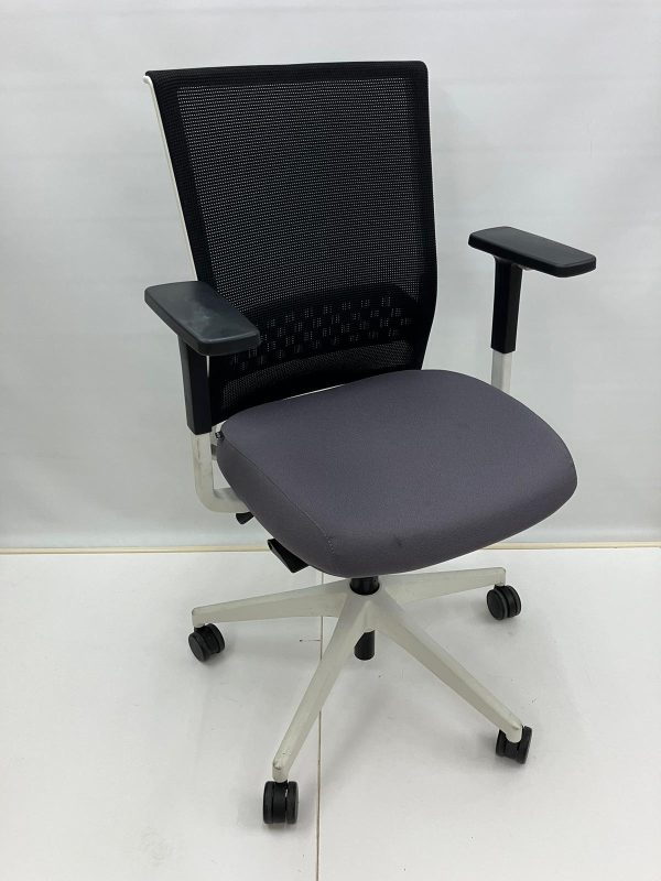 silla-escritorio-actiu-stay-ergonomica-oficina-barcelona-segunda-mano-regulable