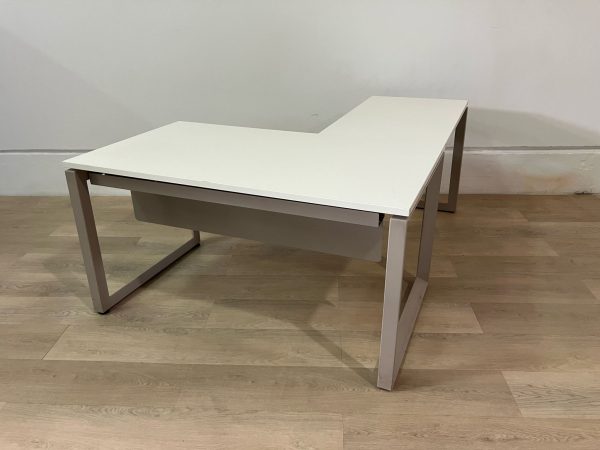 mesa-steelcase-oficina-segunda-mano-barcelona